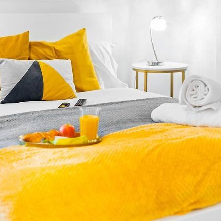 Stylish 2 Bedroom Apartment Close To Everything Бірмінгем Екстер'єр фото