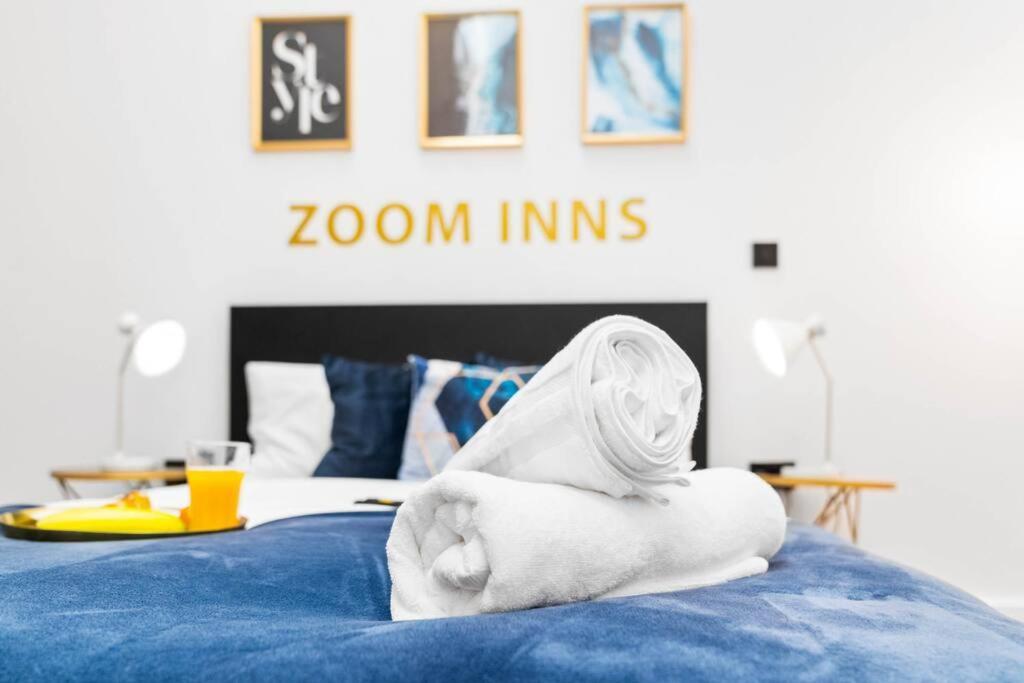 Stylish 2 Bedroom Apartment Close To Everything Бірмінгем Екстер'єр фото